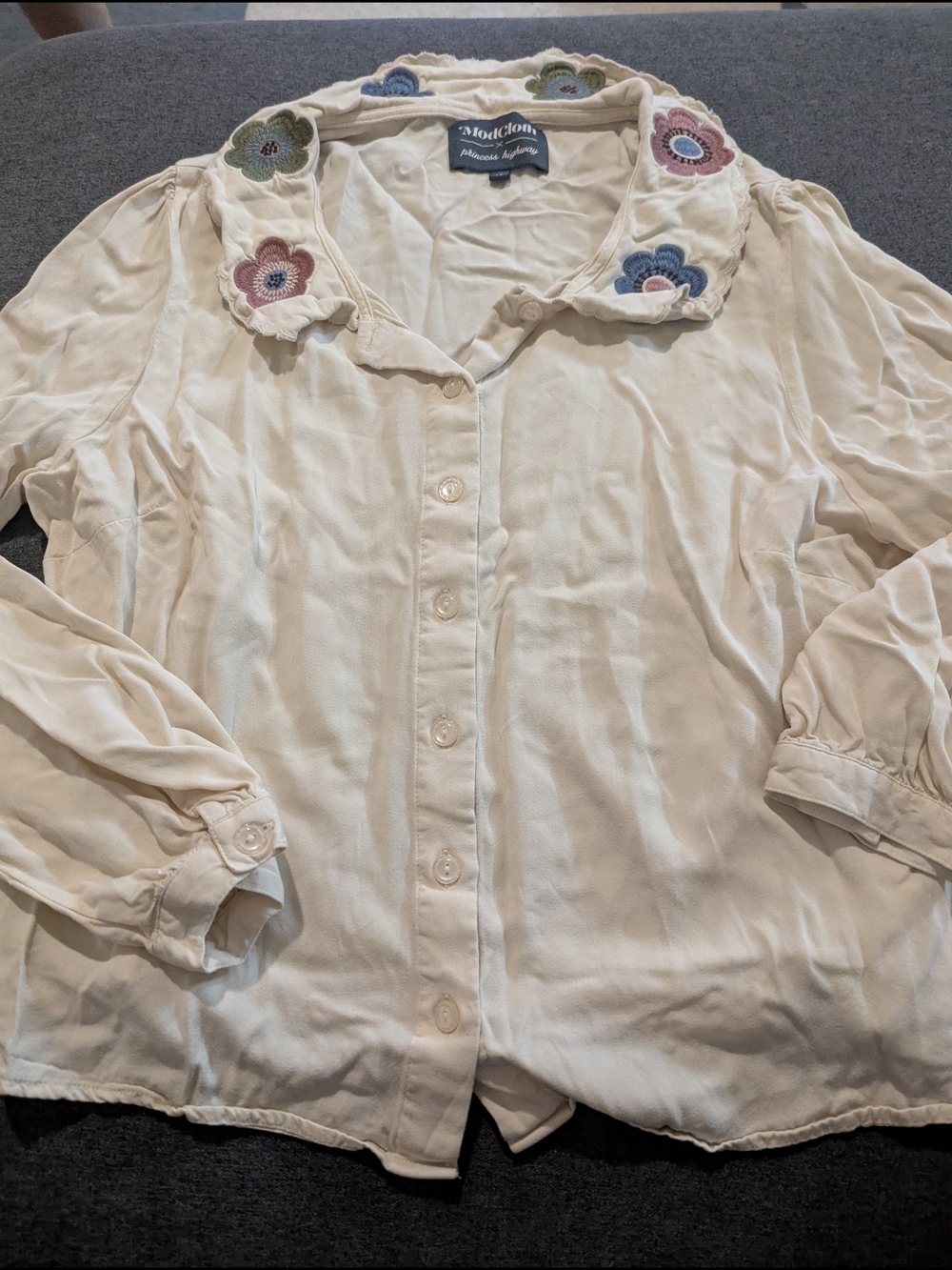 Princess Highway x Modcloth Cream Blouse with Multicolor Embroidered Flowers